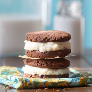 Coconut Cream Whoopie Pies