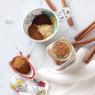 How to Make Pumpkin Pie Spice Mix